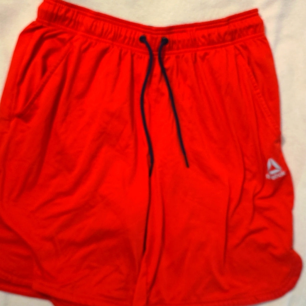 Mens Athletic Red Shorts size Large
